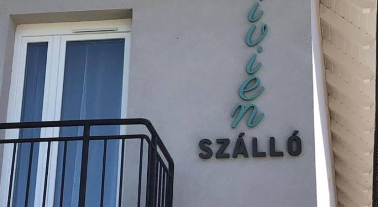 Vivien Szallo — photo 4