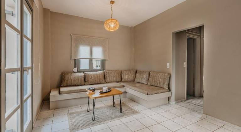 Holiday apartment with pool, grill & yard — photo 5