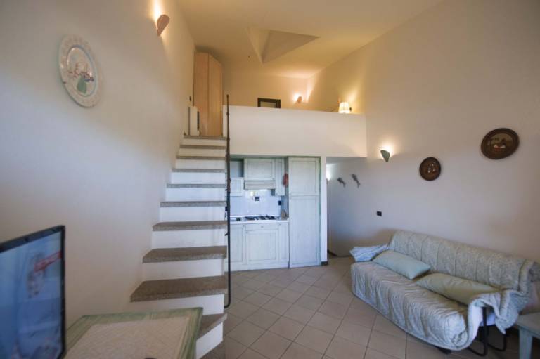 Rental apartment with terrace — photo 3