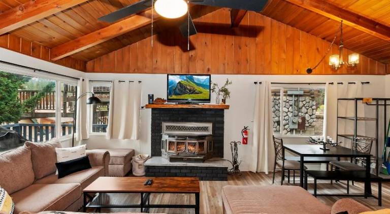 Vacation home with 2 rooms for 4 persons in Big Bear Lake, CA
