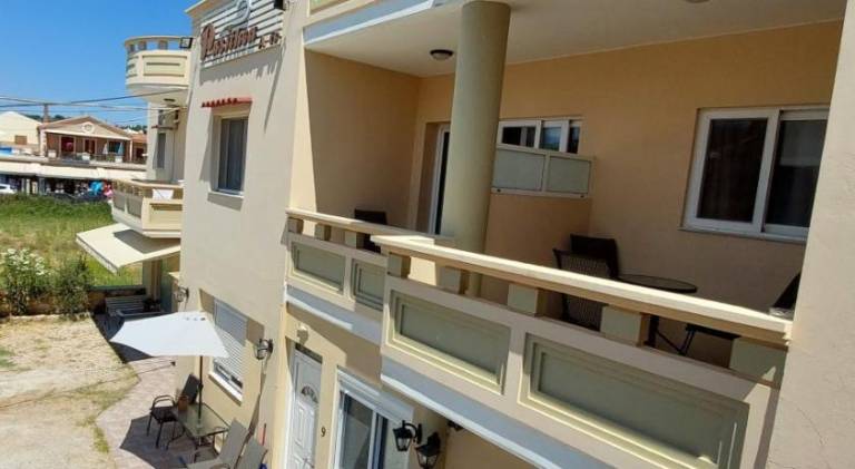 Holiday apartment with yard, patio & barbecue | Good for workation — photo 5