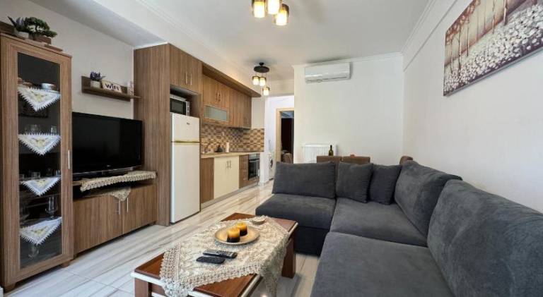 Violeta Apartments — photo 2