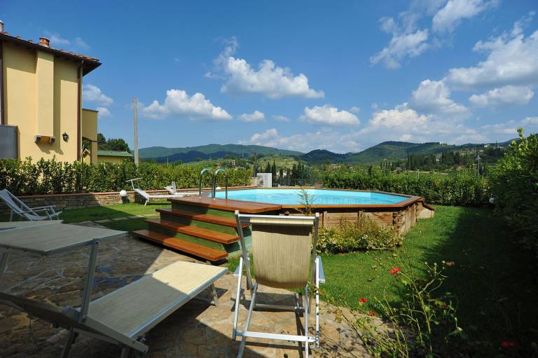 Child-friendly villa with garden, private pool & patio | Dogs allowed — photo 3