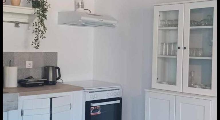 House with 2 rooms for 4 persons — photo 4