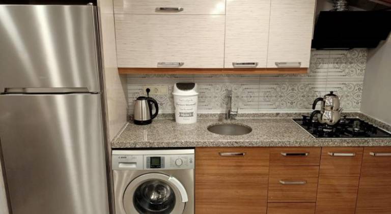 Serviced apartment with yard | Pets allowed — photo 5