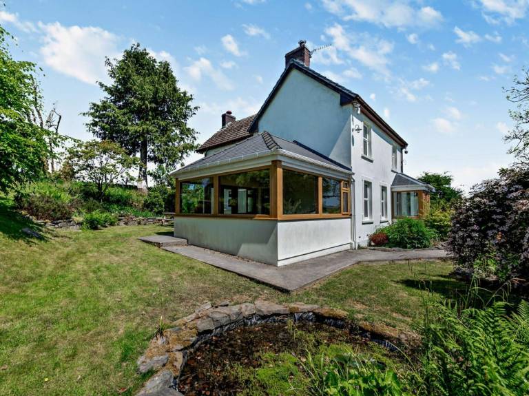 Fully equipped cottage with barbeque & garden | Pet-friendly — photo 2