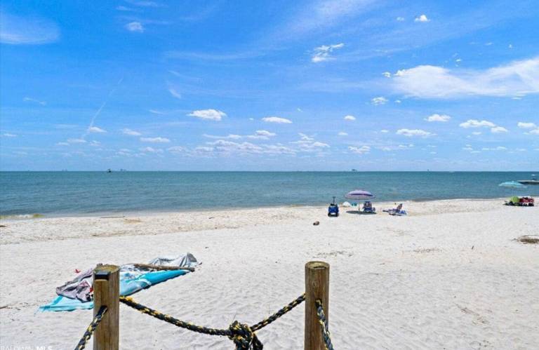 Condo  Dauphin Island