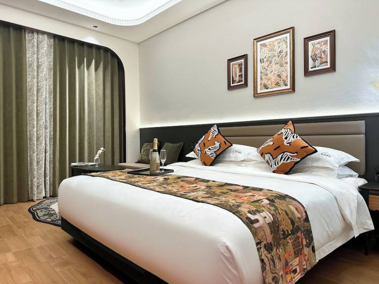 Bed & Breakfast  Siming