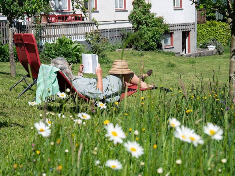 Ferienwohnung in Nußdorf am Attersee, Attersee für max. 2 Gäste