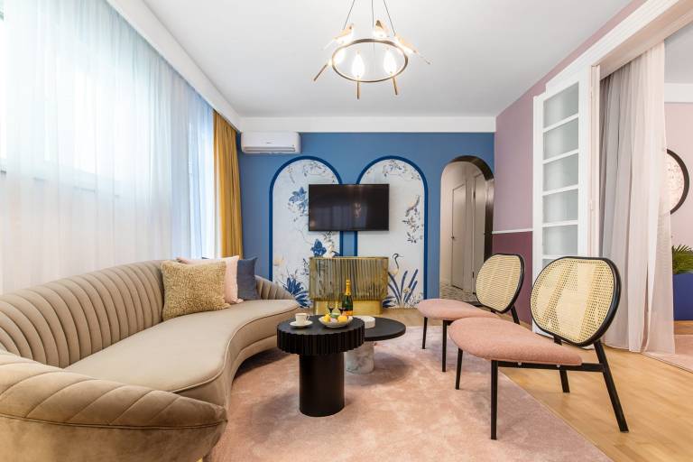 Apartment with fast internet | Near Stavropoleos Monastery — photo 2