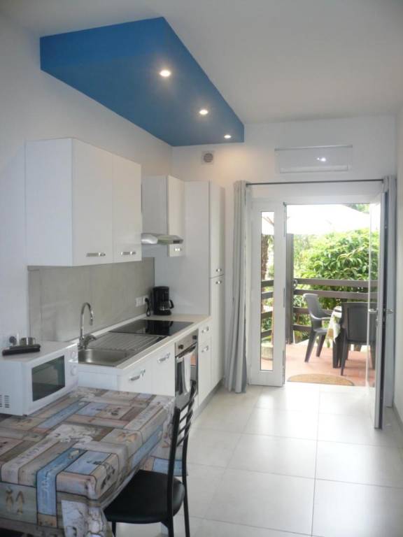 Rental apartment with terrace, garden & grill — photo 4