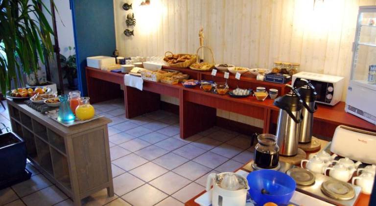 Le Bretagne - Hotel — photo 2