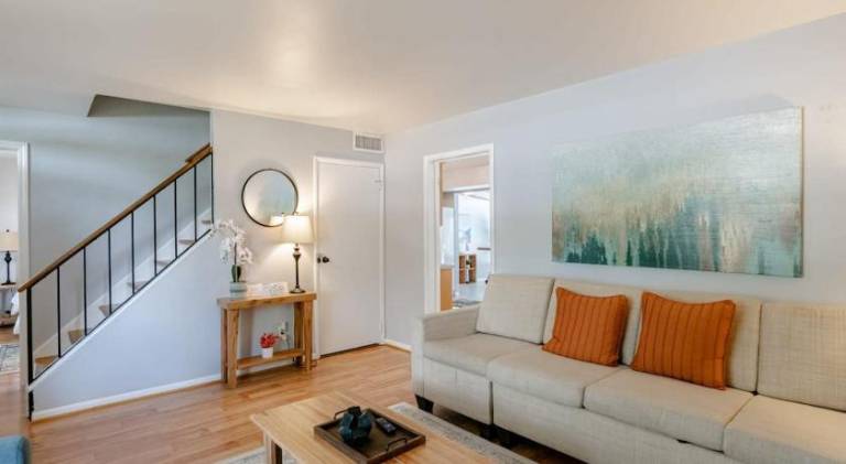 Private Pool & Yard Mins to Dining & University in Mobile, AL
