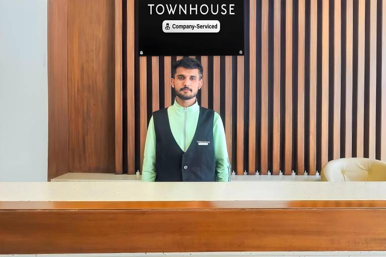 Super Townhouse Koramangala — photo 4