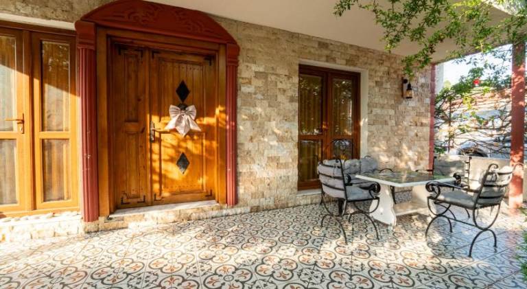 House with private pool, barbecue & yard | Good for workation in Kemer