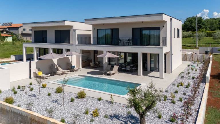 Villa with patio, pool & grill | Pool view — photo 2