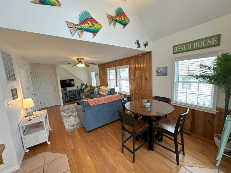 KD108- Near the Beach- 4 BRs, Just a Short Stroll to the Beach, Dog Friendly! — photo 5