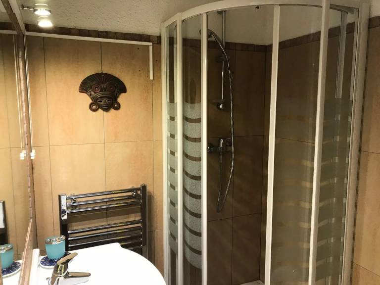 Rental apartment with 2 rooms for 6 persons — photo 4