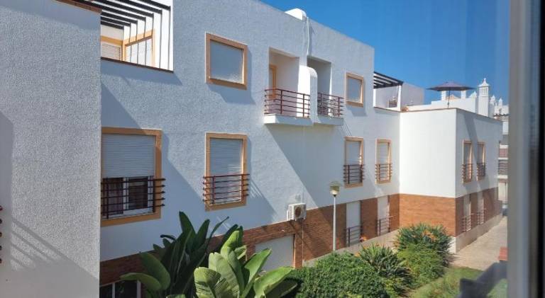 Cabanas de Tavira Gomeira 2 bedroom apartment 1st floor 300 m to the beach boats — photo 4