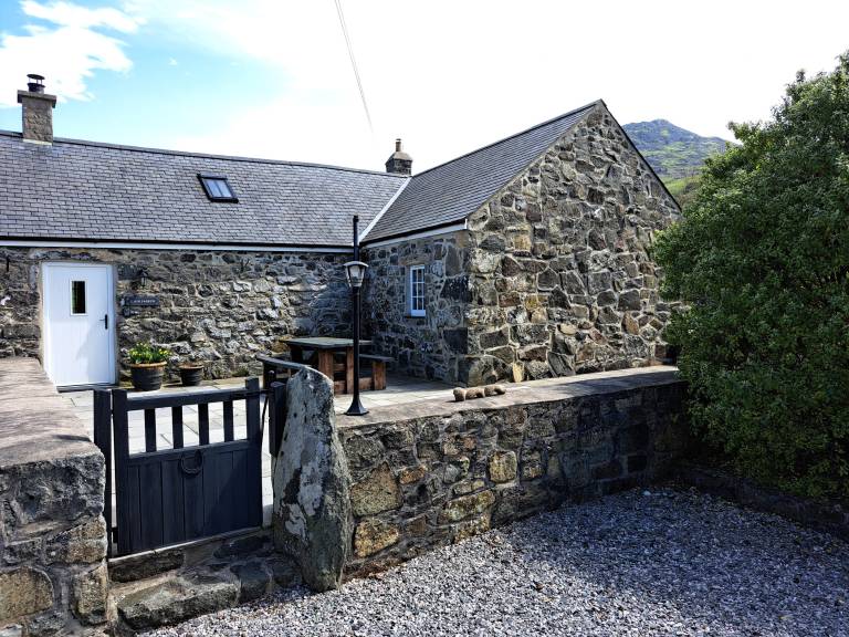 Cabin  Nefyn