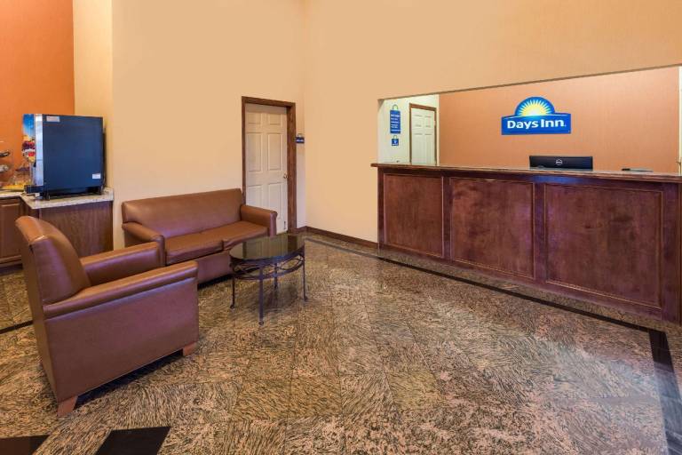 Days Inn by Wyndham Carlisle — photo 3
