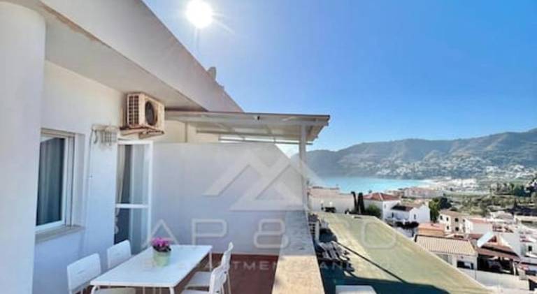 Pleasant rental apartment with terrace | Close to the beach | Good for workation | Dogs allowed — photo 4