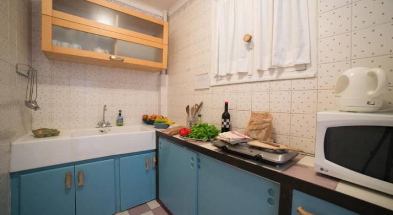 Family-friendly nice serviced apartment with terrace, pool & yard | Beach nearby | Good for workation | Pets are welcome — photo 4