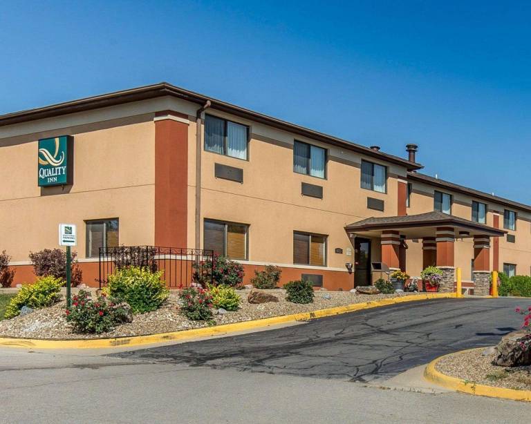 Quality Inn at Collins Road - Cedar Rapids in Cedar Rapids, IA