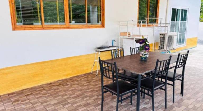 Villa with 2 rooms for 4 persons — photo 4