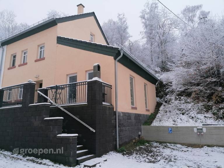 House with terrace in Bitburg