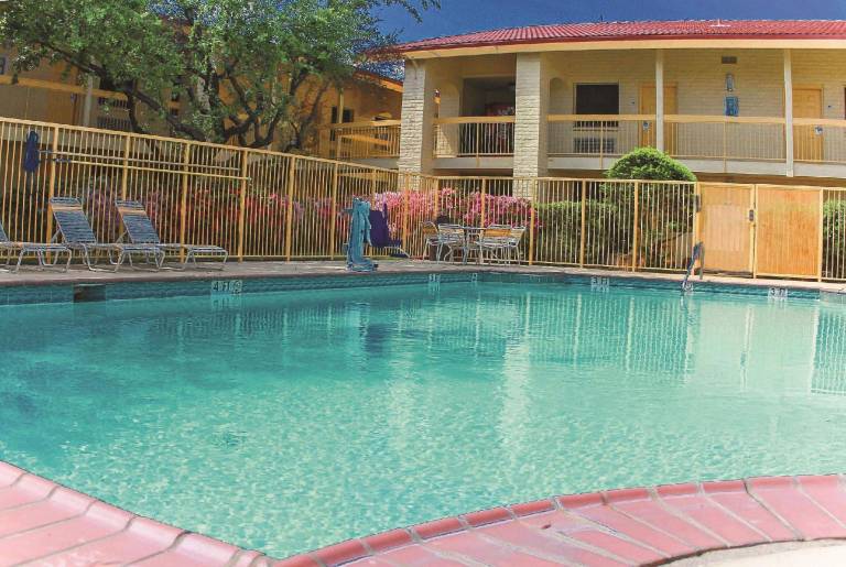La Quinta Inn by Wyndham Tyler — photo 2