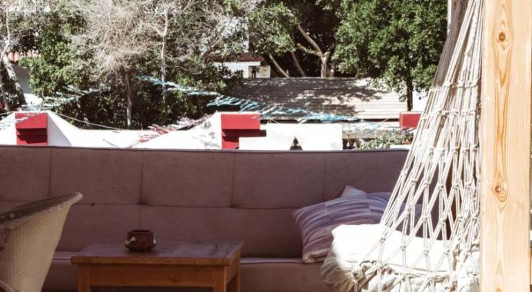 Child-friendly spacious rental apartment with barbeque, yard & patio | Beach nearby | Good for workation | Pets are welcome — photo 4