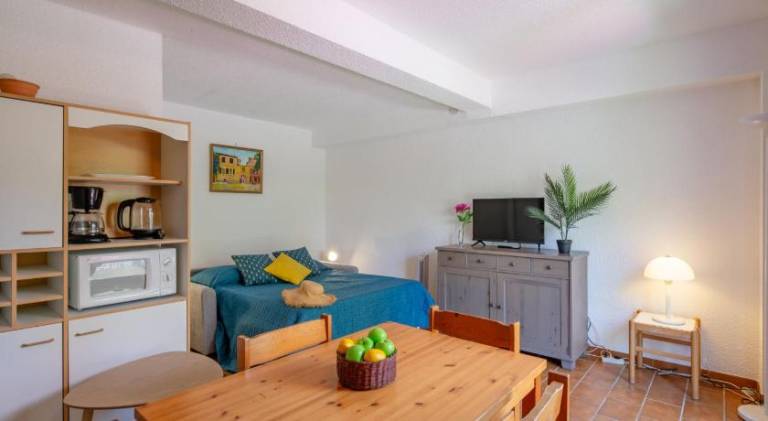 Wonderful holiday apartment with pool | Beach nearby | Pet-friendly — photo 2
