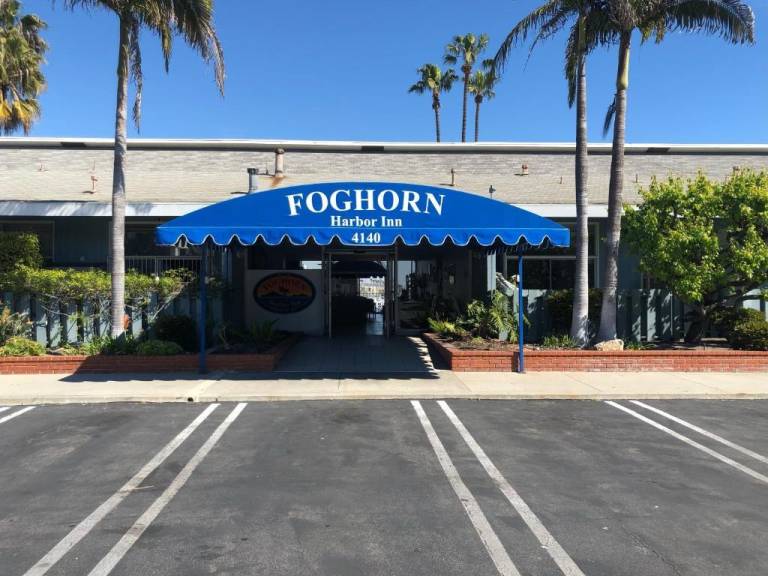 Foghorn Harbor Inn — photo 5