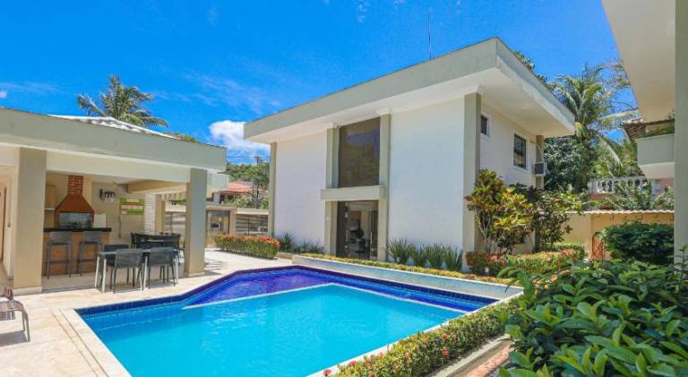 Rental apartment with pool in Porto Seguro