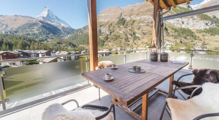 Apartment with patio in Zermatt