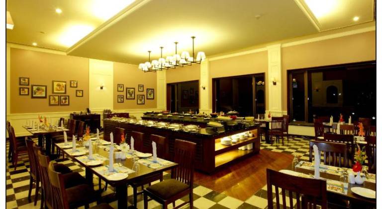 Sun N Sand Shirdi Hotel — photo 4