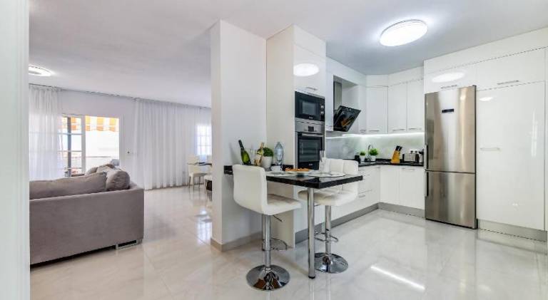 Fully equipped lovely villa with barbeque, pool & patio | Pet-friendly — photo 2