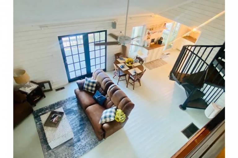 Cabin Talladega