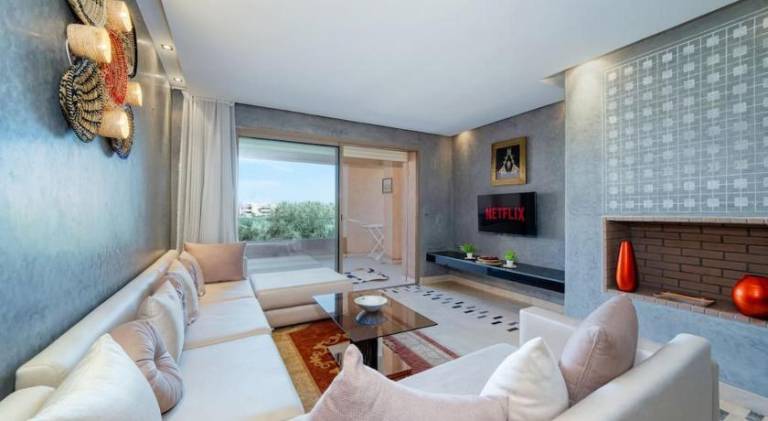 Rental apartment with hot tub & pool in Marrakech