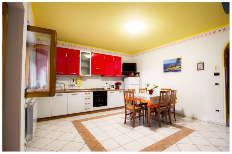 Apartment with terrace, garden & grill | Nature view — photo 4