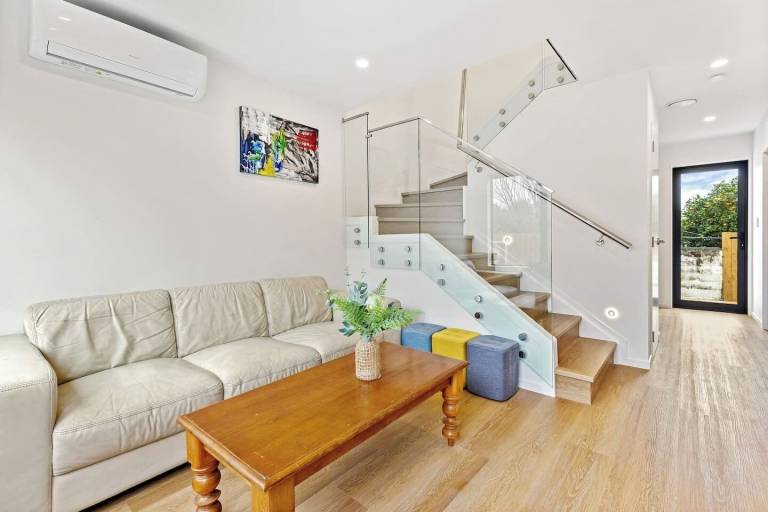 House Mangere