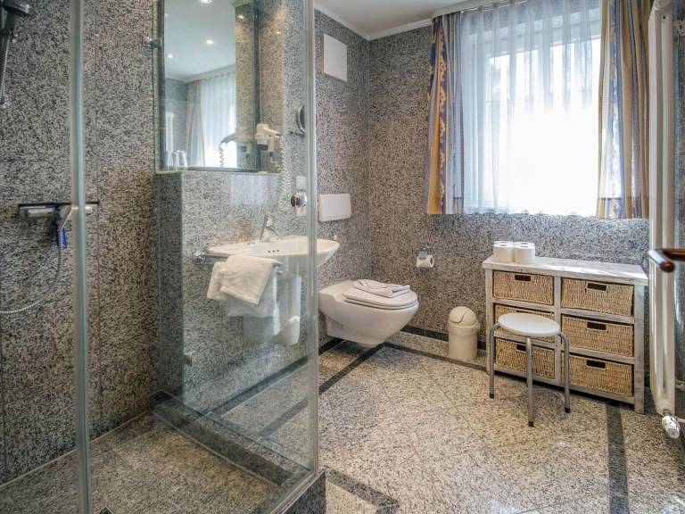 Komfort Ferienwohnung mit 1 Schlafzimmer und Balkon im Dachgeschoss — photo 4