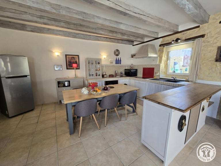 Charming gite with barbeque & terrace | Dogs allowed — photo 3