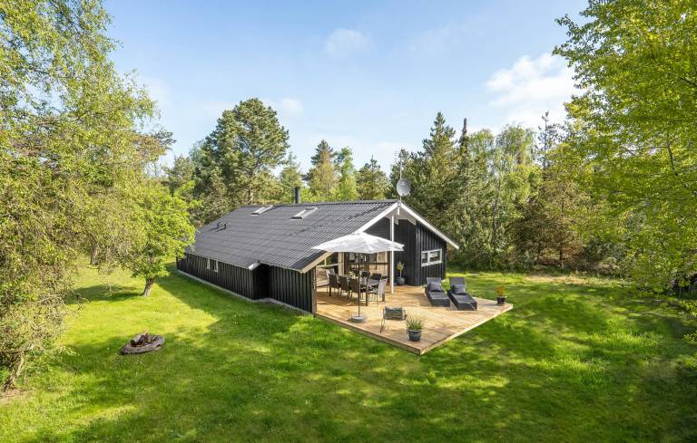 Feriehus  Knebel