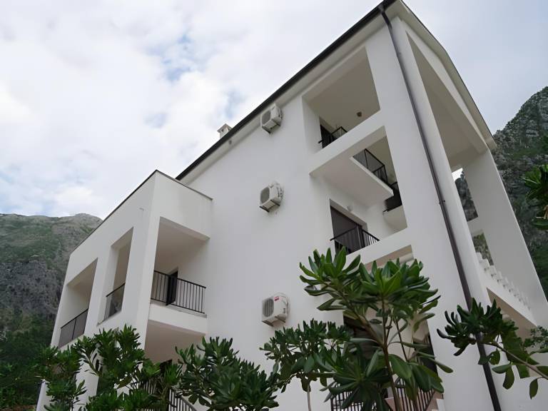Apartament Risan