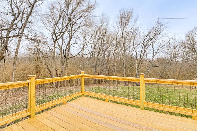 Fire Pit + Yard: Peaceful Bluegrass Escape! — photo 3