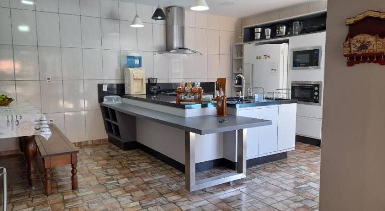 Villa with jacuzzi, private pool & yard — photo 4