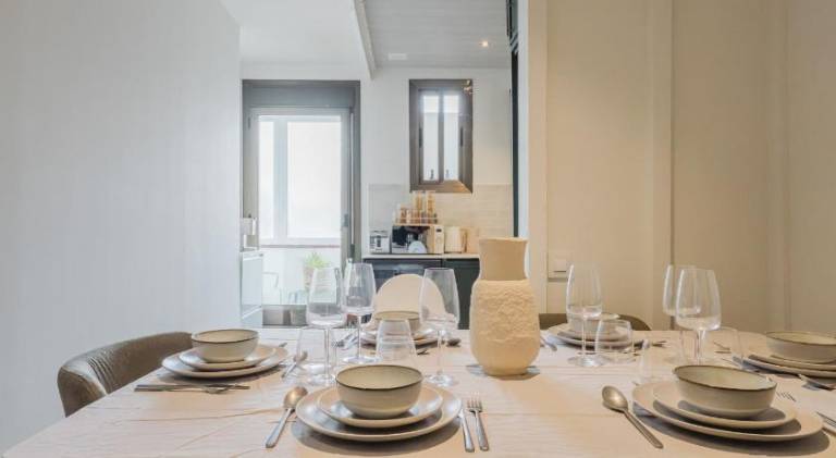 Rental apartment with terrace | Close to Magic Fountain of Montjuïc — photo 2