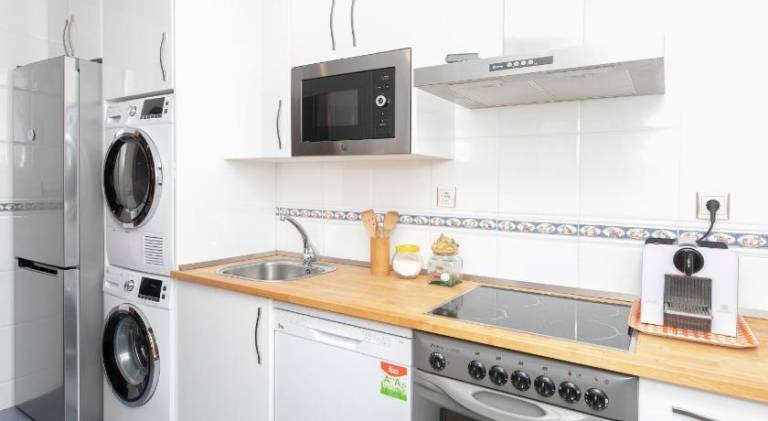 Fully equipped ample house with terrace | Good for workation | Pets are welcome — photo 2